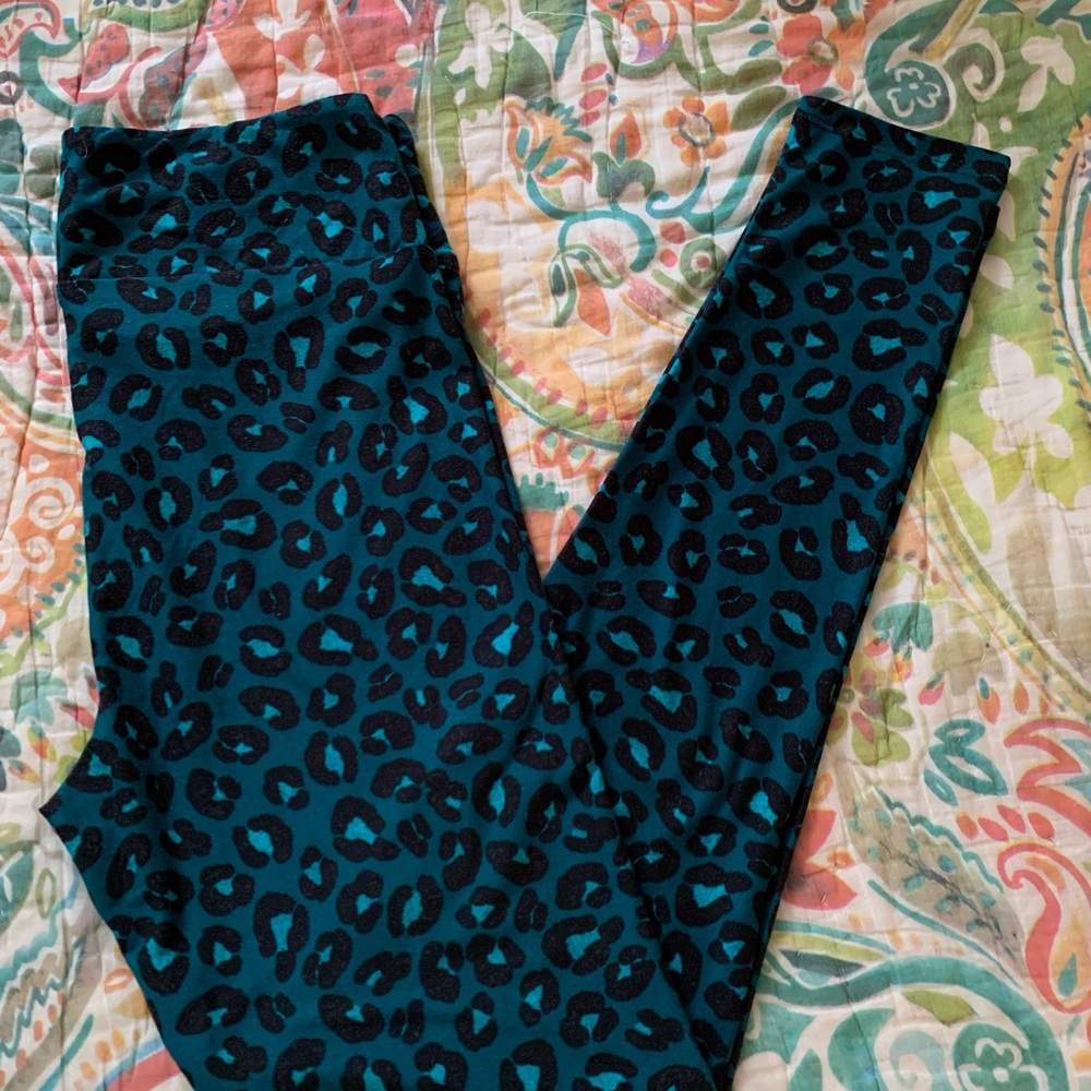 LuLaRoe Teal and Black Leopard Leggings